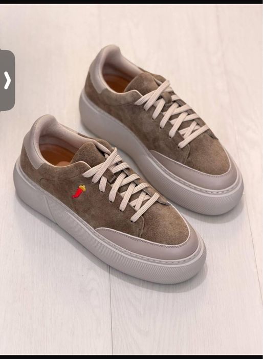 Продам кеды Италия Lastrosa