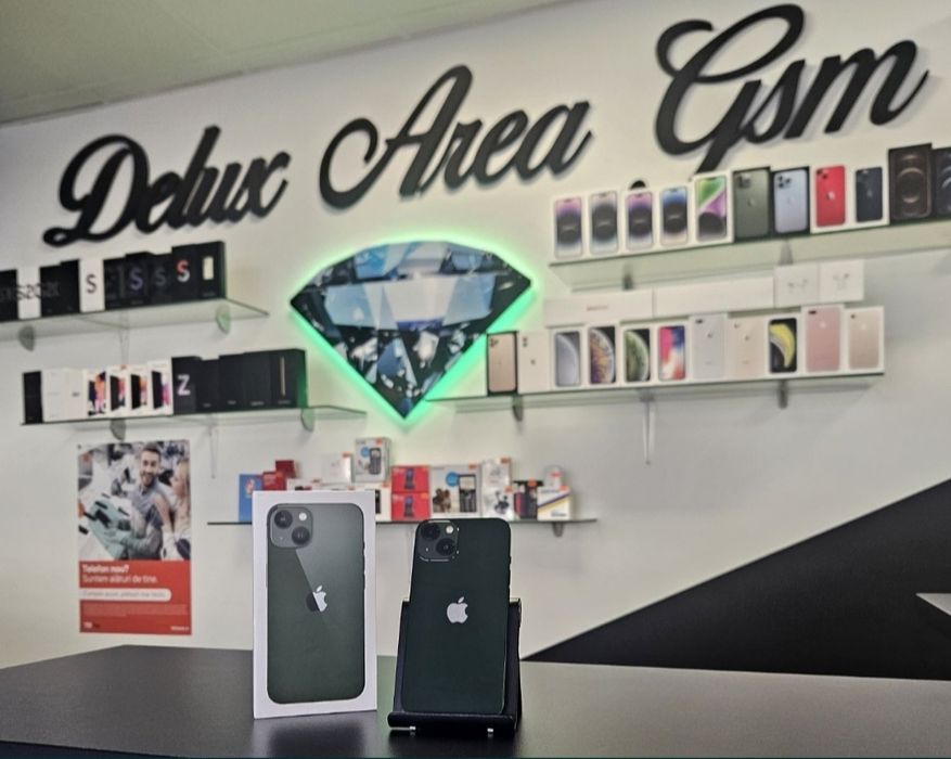 Iphone 13 / Green  / 128 GB / DeluxGSM