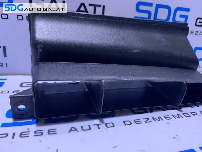 Priza Deflector Difuzor Captare Aer Skoda Superb 2 2013 - 2015 Cod 1K0805971C [D0809]