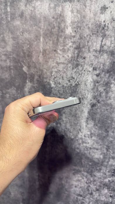 Iphone 15 pro max HX/A sim esim 256 gb