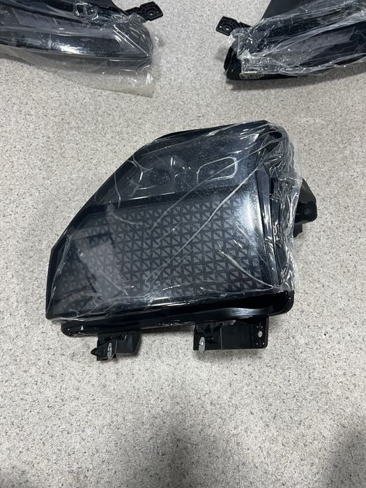 Фара на Deepal S07