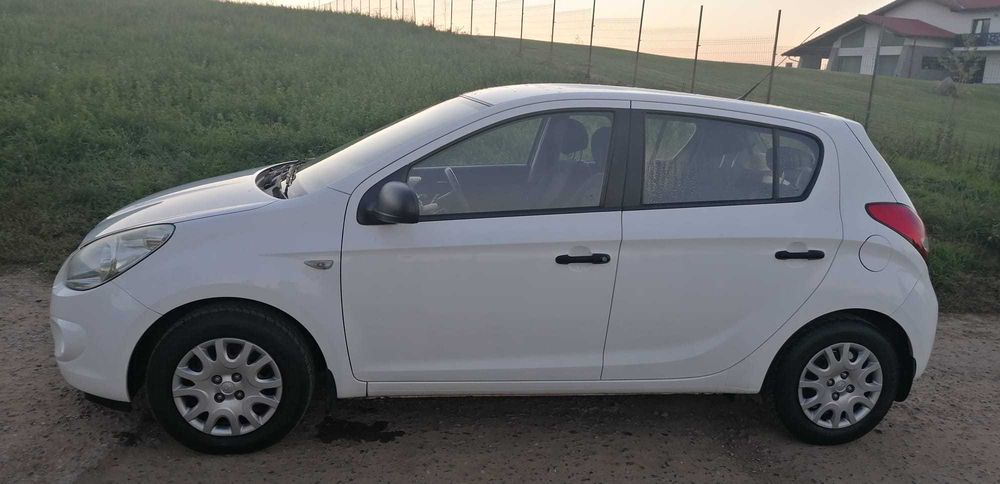 HYUNDAI i20 – 1.3 Benzină – 2011 – Fiabilă, economică și gata de vânzare