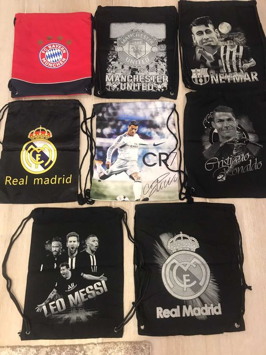 Футболни мешки на различни футболни отбори и футболисти