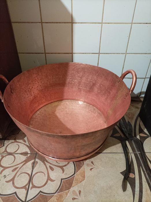 Facem Cazane de tiucă la comanda orice mărime