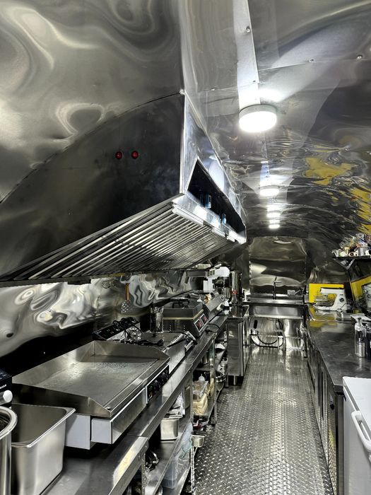 Акция на фудтраки 6 и 8 метров kochma dokon