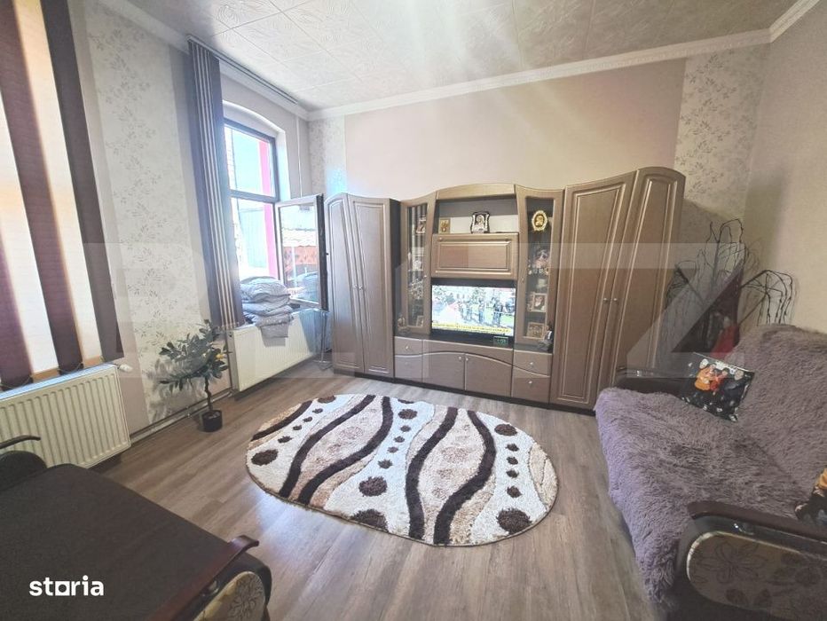 Casa la curte comuna, 50 mp utili, pod si beci, zona Mihai Viteazul