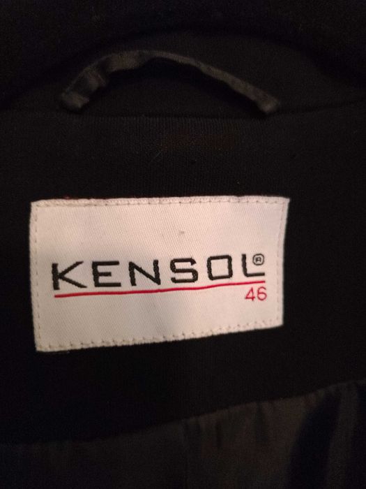 Дамско сако на Kensol