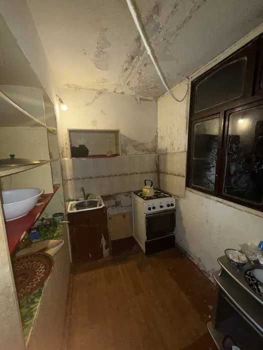 Коракамиш1\1 Da 1 xona 4 etaj Kvartira Sotiladi