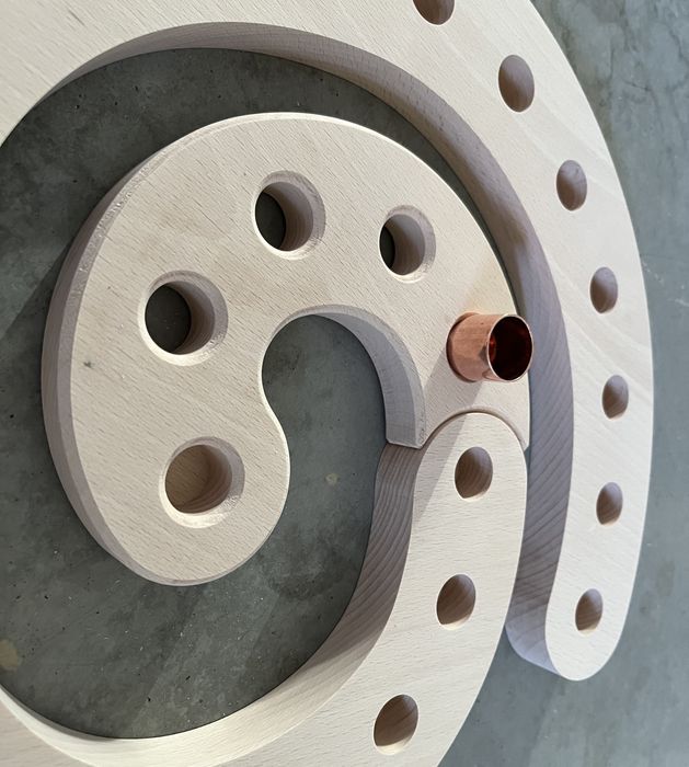 Tamplarie si realizare produse unice sau de serie prin frezare CNC