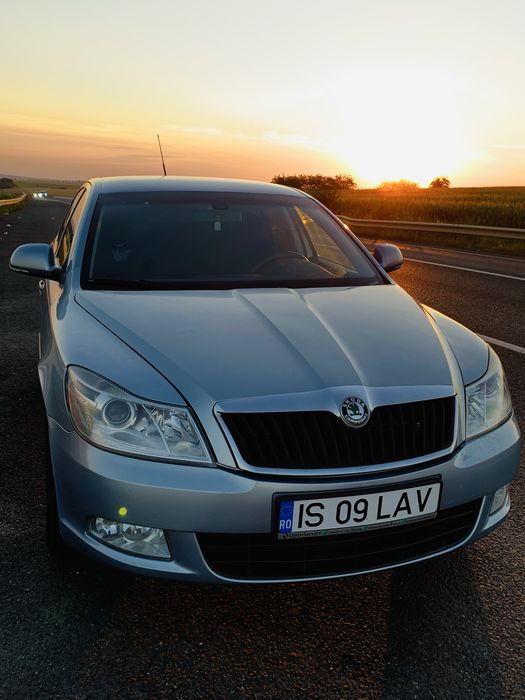 SKODA Octavia 2010 — imagine 2