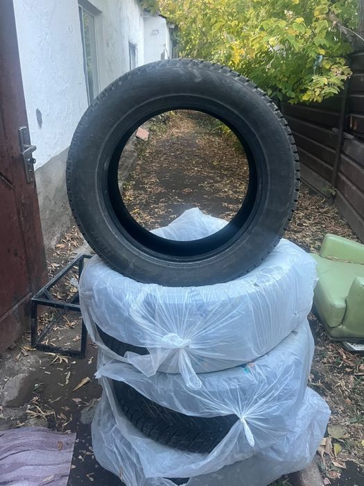 Шины 285/50R20 112Т iunk