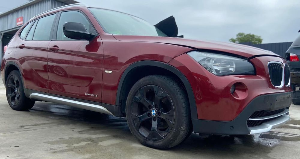 Dezmembrez BMW X1 E84 X-drive 2010 2.0d automat N47 ,Recaro Panoramic