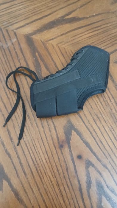 Бандаж на голеностопный сустав