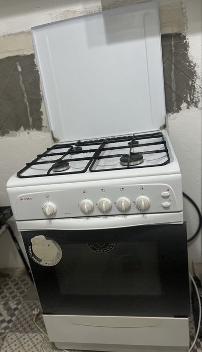 Продам газ плиту б/у