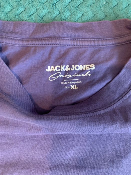 Футболка 3 штуки состояние 4+