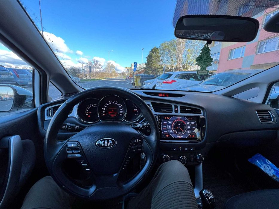 Navigatie Android KIA Ceed 2012-2018 Waze YouTube GPS BT USB