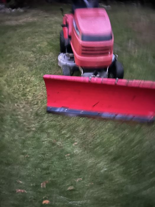 Honda cu lama de zapada