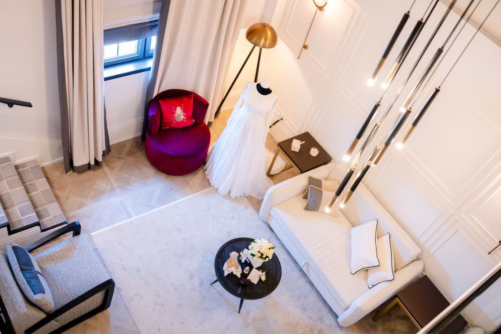 Închiriez Manechine Mire și Mireasă