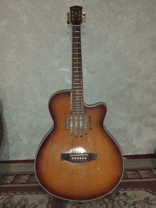 Акустическая гитара Martinez с вырезом