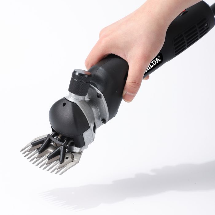 Електрическа машина-ножица за подстригване на овце и др. животни 1600W