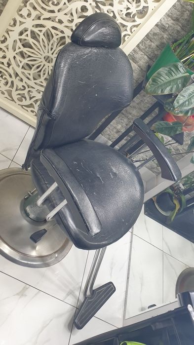 Кресло для парикмахера