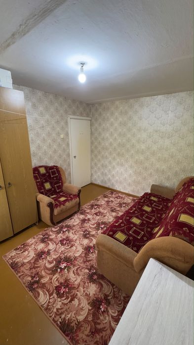Продам 2-ную квартиру район рем.завод