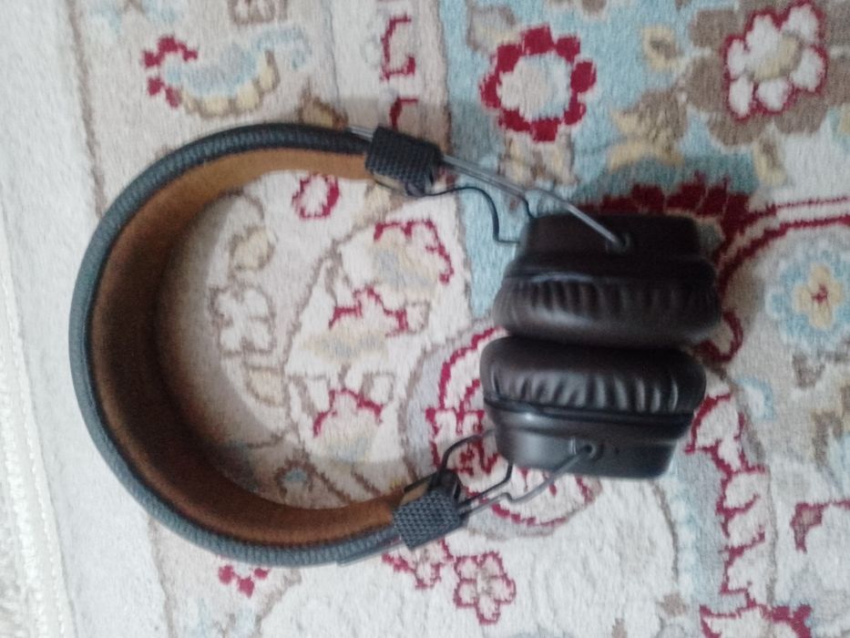 Блутуз науник калонка