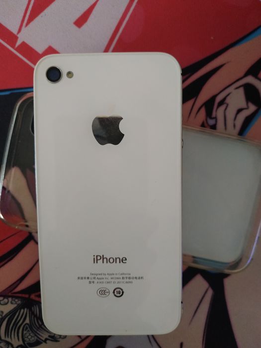 Iphone 4s White.