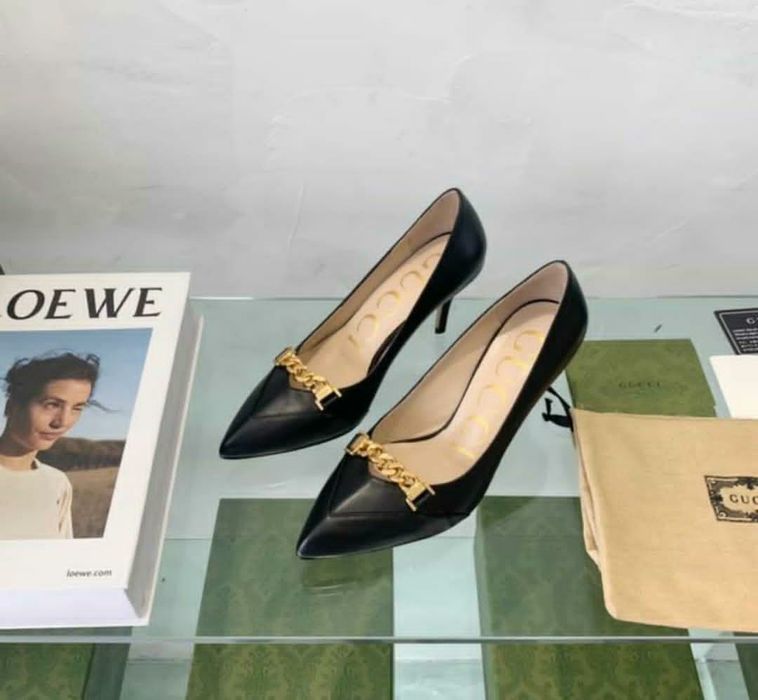 Продаю  туфли. Gucci