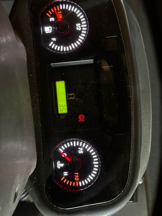 Погрузчик вилочный (Кара)