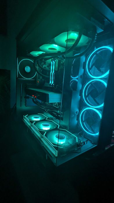 Gaming pc Intel i5 12600k rx 6700xt 12gb 32gb ddr4 1tb nvme sursa 850