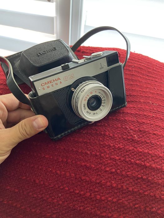Фотоапарт Смена 8М с оргинален калъф