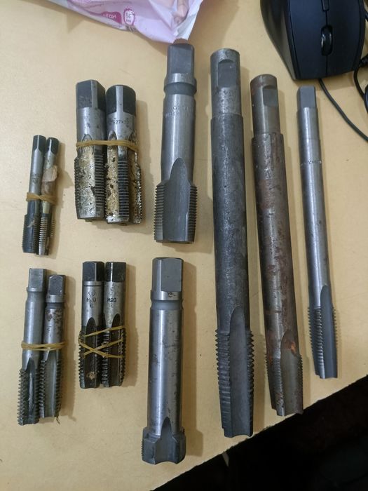 Метчики разных размеров