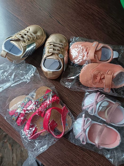 Încălțăminte fetiță