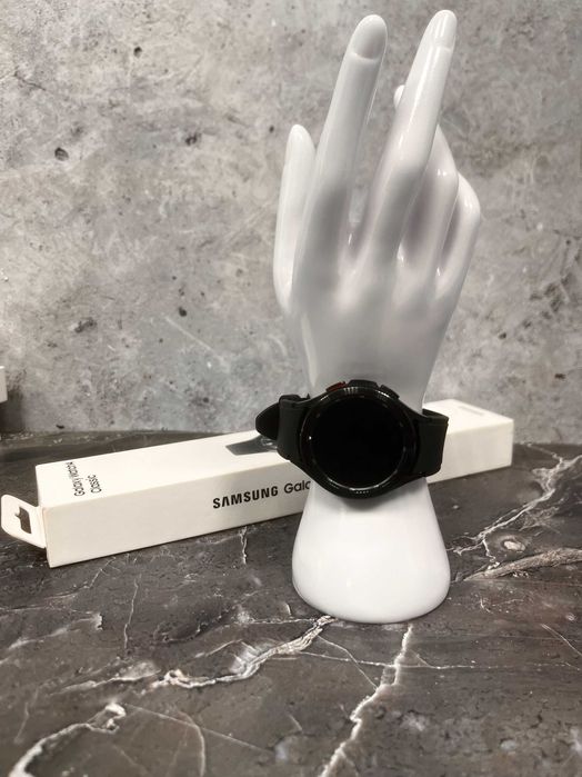 Galaxy Watch 4 Classic ( ID 7582 г. Кокшетау Ауельбекова 147 )