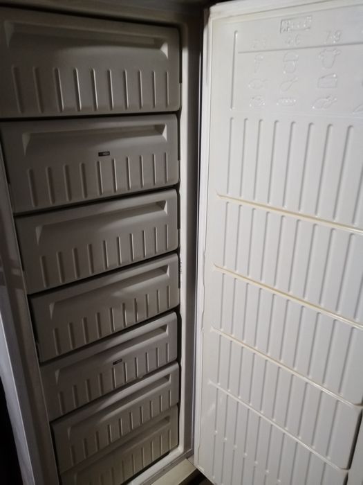 Морозильная камера indesit