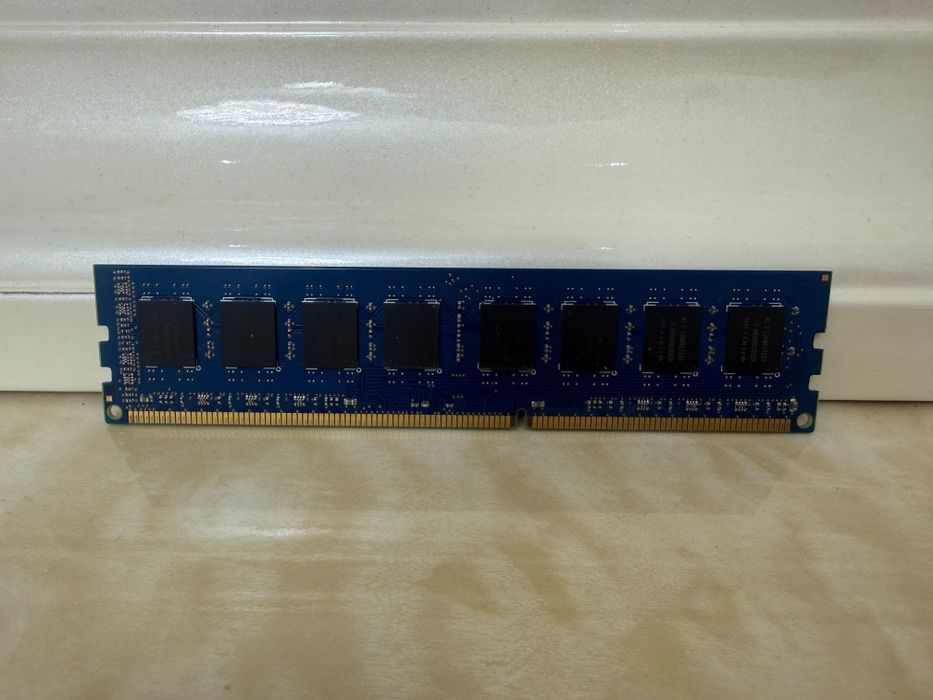 DDR3 Озу 4 гб 1600mhz