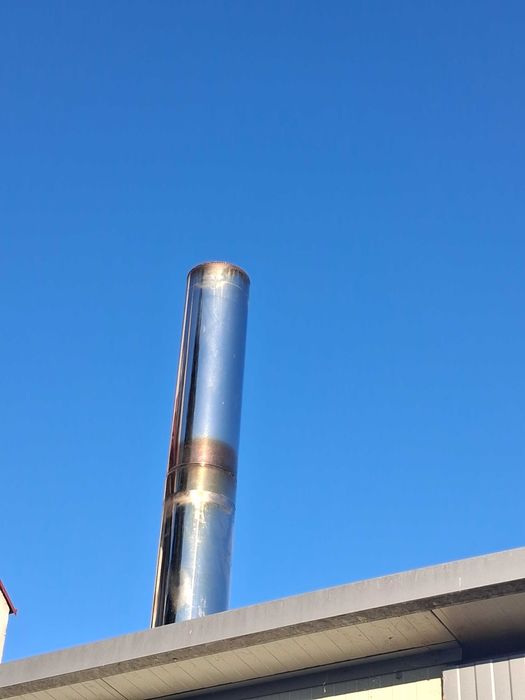 Cos de fum inox izolat