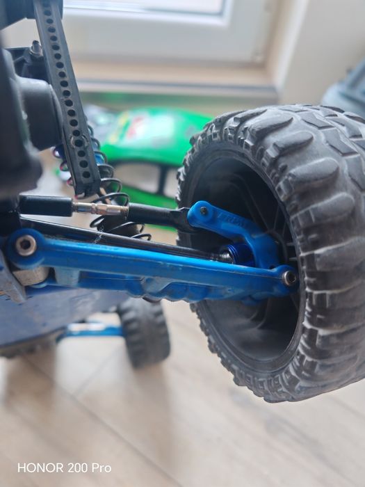 Traxxas slash 2wd rpm само ролер