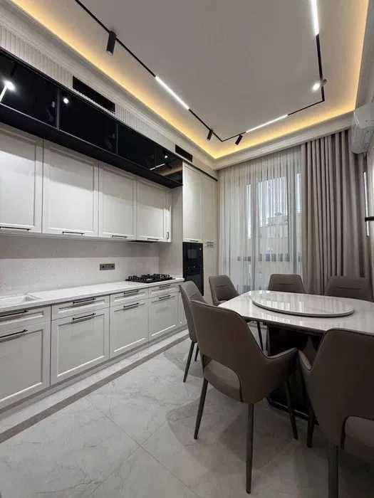 Сдается квартира в новостройке центр города