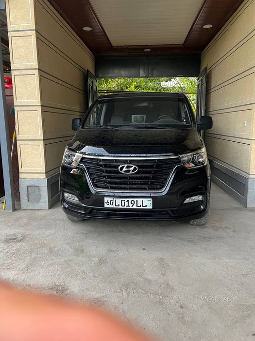 Hyundai grand starex 2020