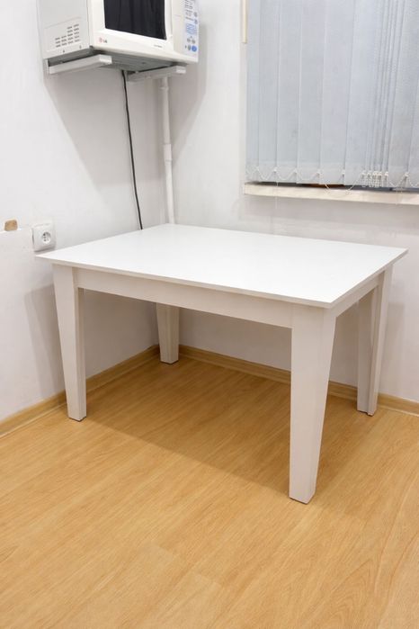 Стол для кухни, в отличном состоянии