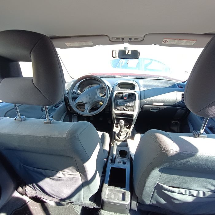 MITSUBISHI Carisma 2004 — imagine 4