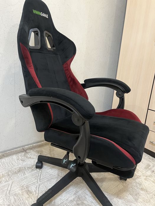 Игровое кресло компьютерное