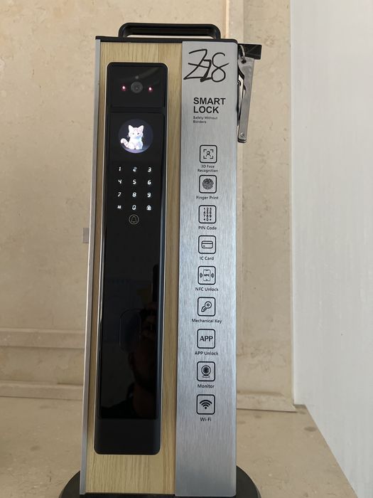Aqilli quluf z8 modeli