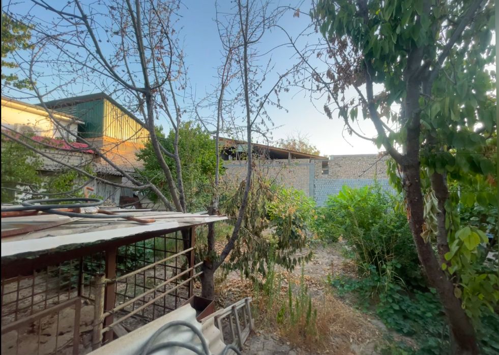 Срочно продаётся‼️ Яшнабадский р-н Улица: Чашма. 6 соток 5 комнат