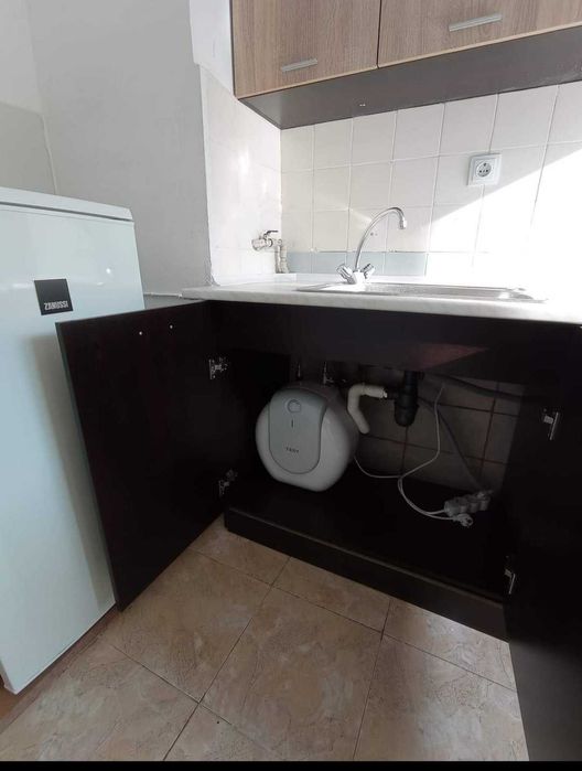 Дава се под наем Двустаен апартамент в Бургас, Братя Миладинови - 55 кв.м за 250 € - Снимка #1