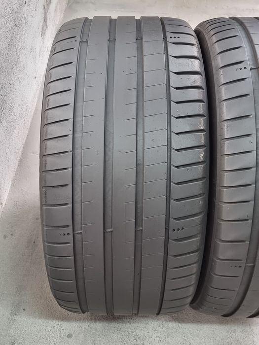 275/35/19 Michelin 2Броя: 150€ 6мм