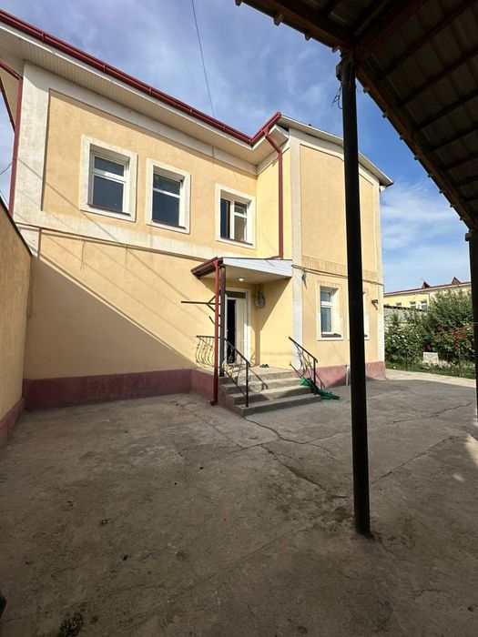 Продаётся 2х этажный Коттедж