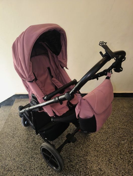 Бебешка количка 3в1 + подаръци